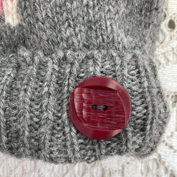 Grey and Pink wool Sweater Mittens - Picture 3 of 5